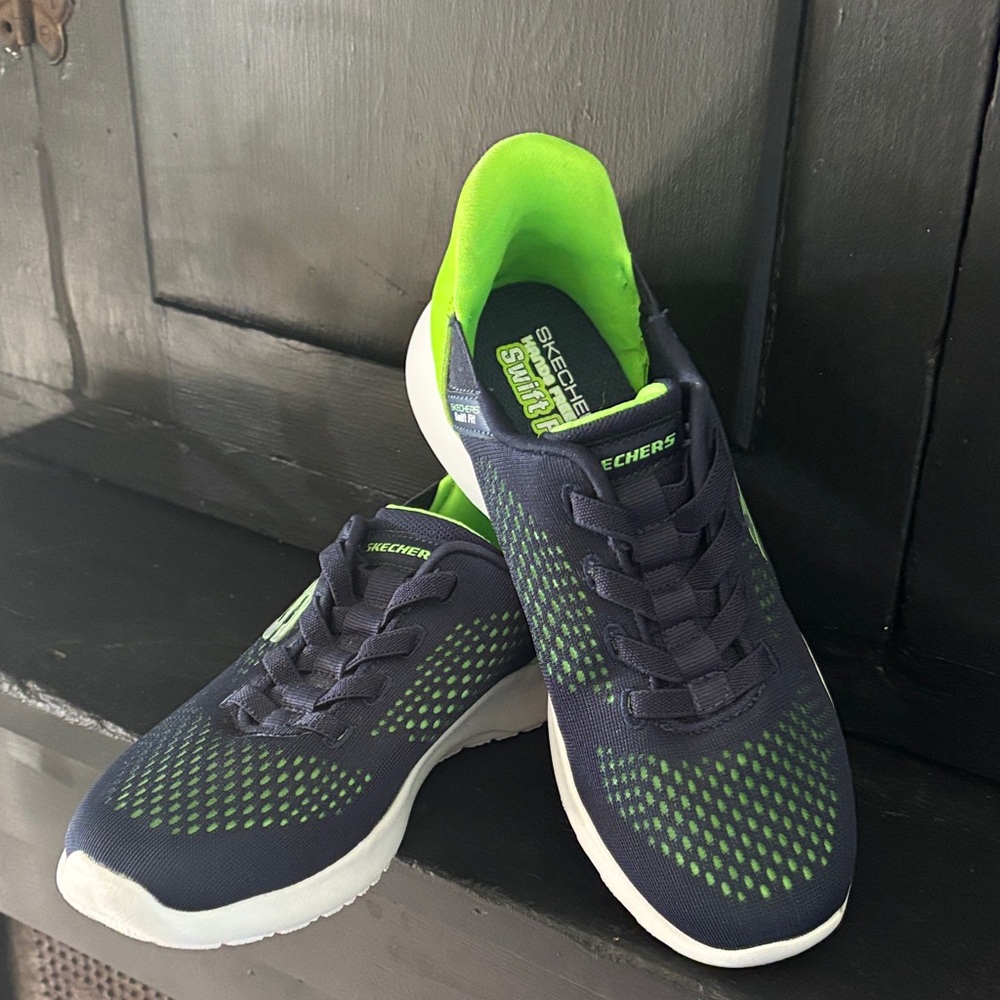 Skechers boys Navy and Lime Sneakers